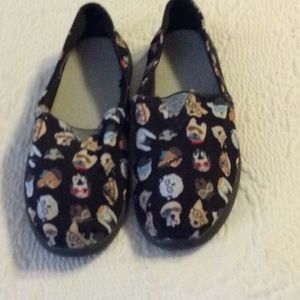 Bobs dog shoes 2.5 youth girl